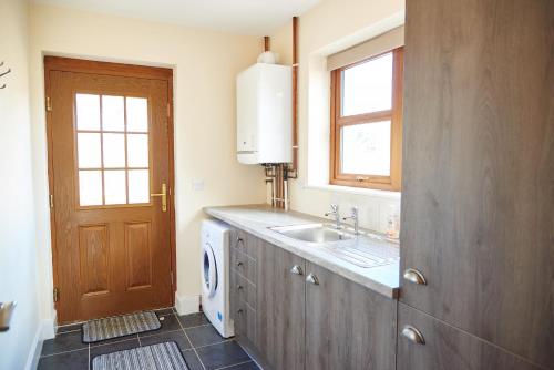 Koupelna v ubytování Finest Retreats - Quail's Nest Cottage