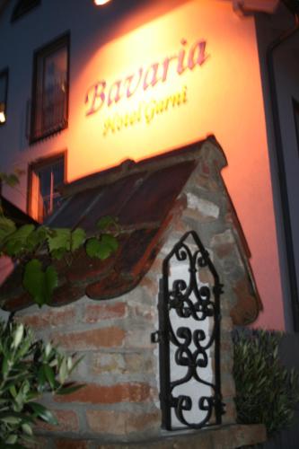 Certificado, premio, señal o documento que está expuesto en Hotel Bavaria