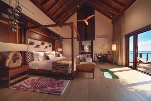 Katil atau katil-katil dalam bilik di OZEN LIFE MAADHOO - Luxury All Inclusive with Free Transfers