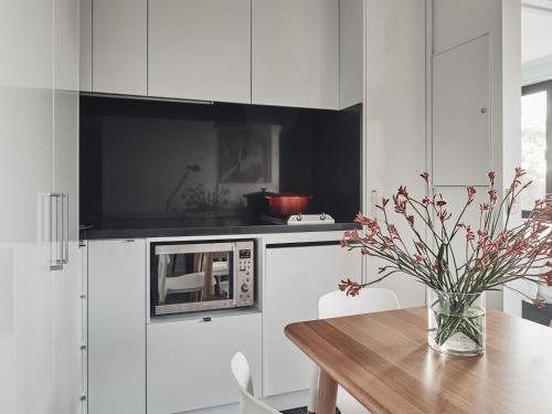 Η κουζίνα ή μικρή κουζίνα στο Huski Apartments Falls Creek