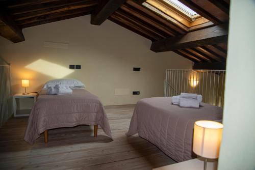 A bed or beds in a room at Villa la torre