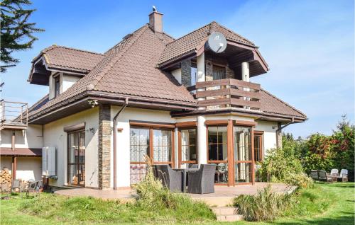 5 Bedroom Beautiful Home In Mscice