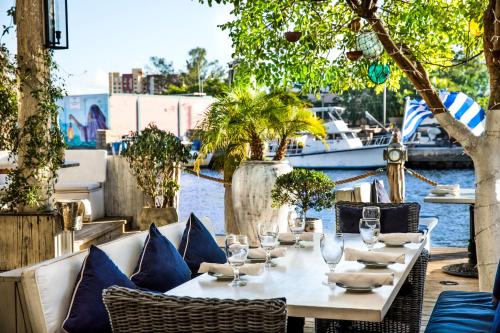 Φωτογραφία από το άλμπουμ του Cozy Aqua Private Suite with Parking στο Μαϊάμι