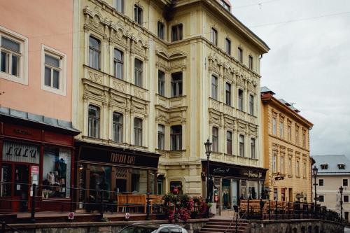 Здание апартаментов/квартиры