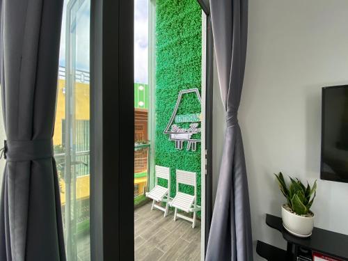 TV a/nebo společenská místnost v ubytování CENTRAL HOME