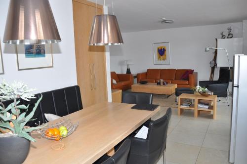 Avenida Mountain Resort A11