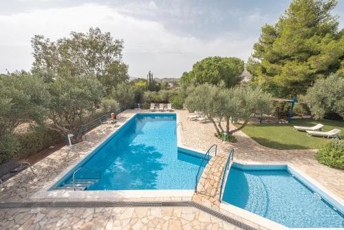 Gallery image of Summer Villa Pasiphae Private Pool - BBQ -Beach 2min in Sounio