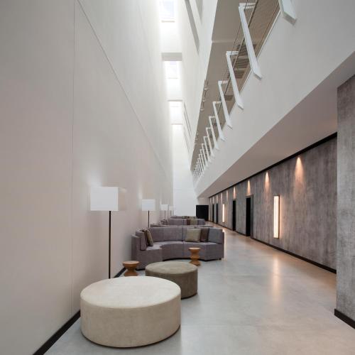 J Hotel photo 26