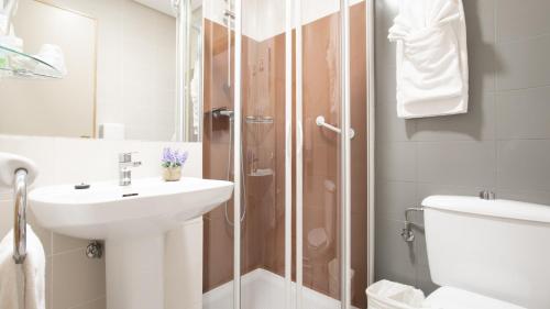 Koupelna v ubytování Hotel Isabel de Segura