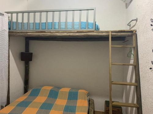 Dviaukštė lova arba lovos apgyvendinimo įstaigoje Casa da Árvore