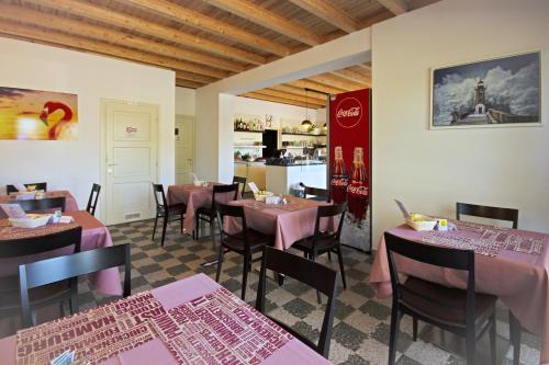 Afbeelding uit fotogalerij van IL SOLE NEL MARE - Lido di Volano in Comacchio