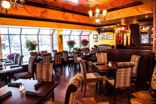 Restoran ili neka druga zalogajnica u objektu Best Western Plus Cairn Croft Hotel