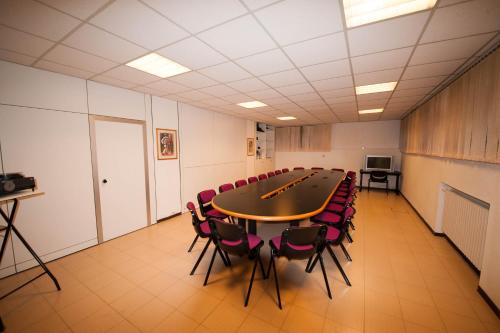 Gallery image of Hp Fly Hotel Bologna in Calderara di Reno