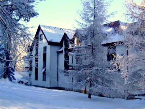 OWR Relax - Hostel położony blisko atrakcji turystycznych žiemą