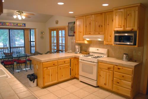 Kuchyň nebo kuchyňský kout v ubytování 93 Doyles Mountain