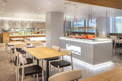 Φαγητό σε αυτό το ξενοδοχείο ή κάπου εκεί κοντά