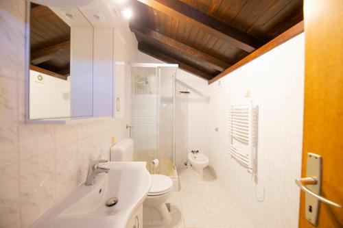 Kúpeľňa v ubytovaní Maslina Apartman