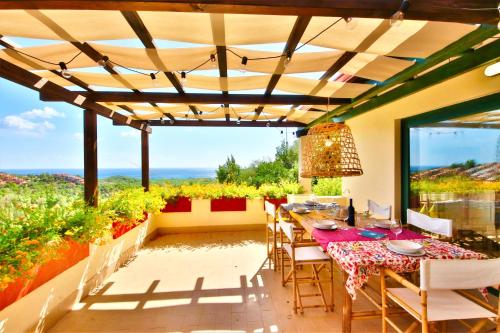 Gallery image of LA PERLA DELL EDEN by KlabHouse in Riva dei Pini
