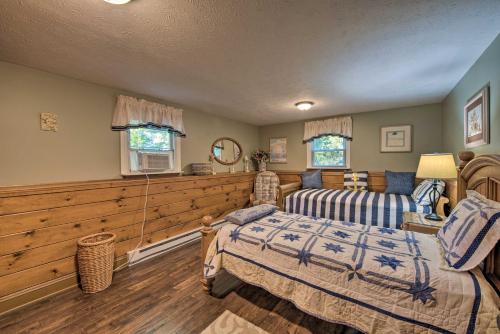 Gallery image of Ideal Narragansett Location with Furnished Deck! in Narragansett