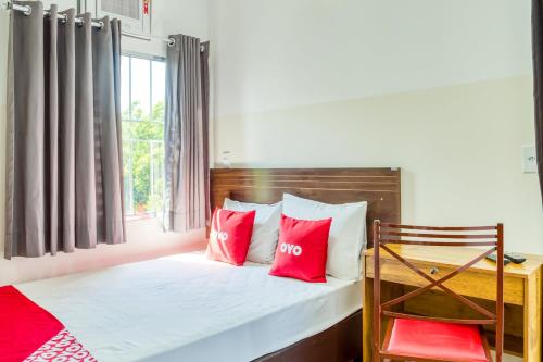 Un pat sau paturi într-o cameră la HOTEL PAULISTANO Center Norte