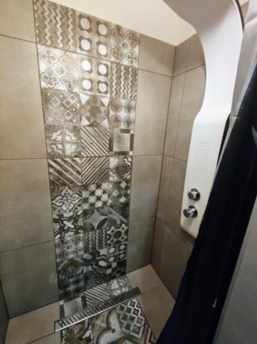 Ένα μπάνιο στο Apartman Park Žilina & Free Parking