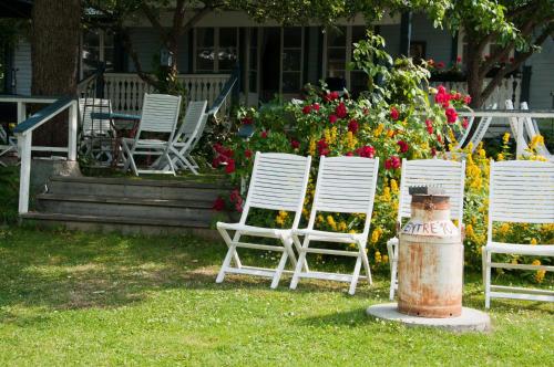 Κήπος έξω από το Hotel Pensionat Granparken