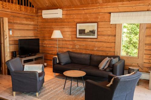 Et tv og/eller underholdning på Kalaranta Cottage
