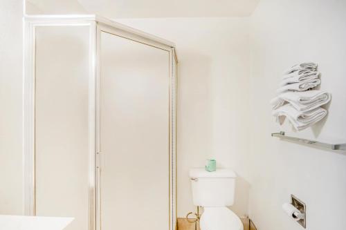 Ένα μπάνιο στο Budgetlodge