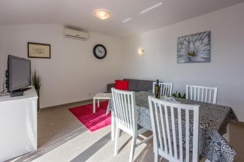 ANTON 1 Apartment with panoramic sea view