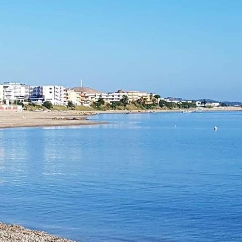 2 bedrooms appartement at Torre Melissa 300 m away from the beach with sea view furnished balcony and wifi