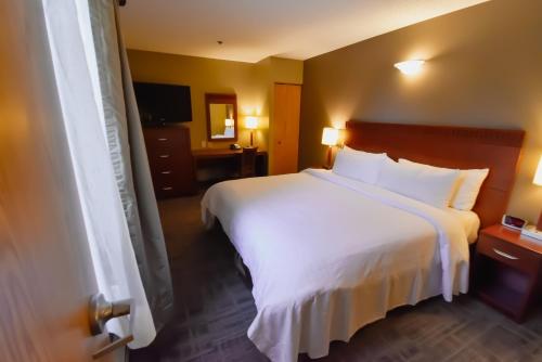 Canad Inns Destination Centre Fort Garry Image