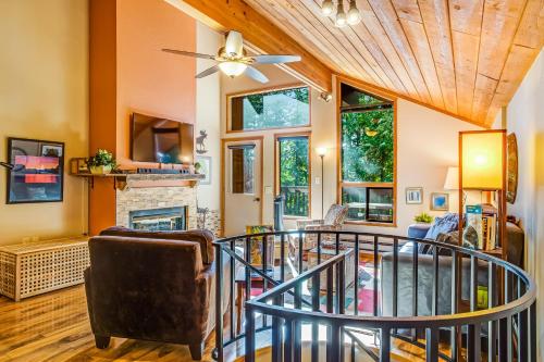 86 Pole Bridge Condominium – Photos 2