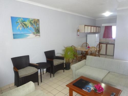 Un lugar para sentarse en Suva Motor Inn