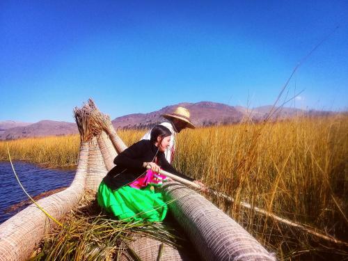 Uros Suma Jakaa Lodge Titicaca Experience