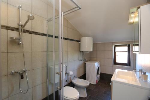 Phòng tắm tại Apartment Petra