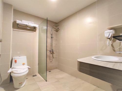 Gallery image of Apple Suites Hotel in Sitiawan