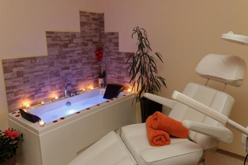 Foto dalla galleria di Wellnesshotel deine Auszeit, Adults only ad Achslach