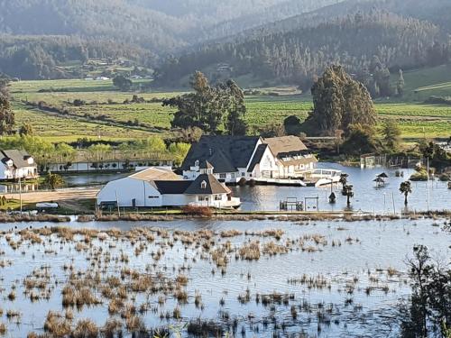 Gallery image of Casa del Lago Vichuquén in Vichuquén