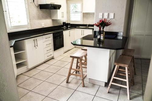 Dapur atau dapur kecil di Pelicans Pad @ Ballito