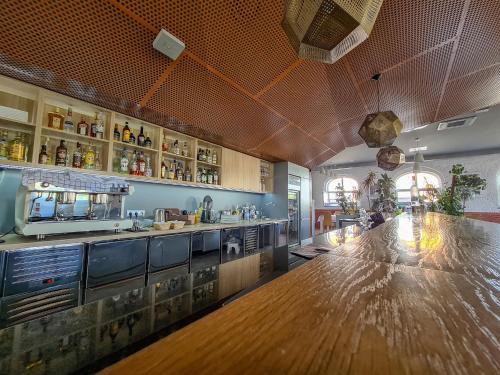 Lounge nebo bar v ubytování Antonińska Hotel & Apartamenty