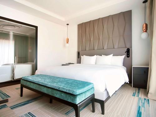 Katil atau katil-katil dalam bilik di Novotel Convention And Spa
