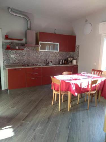 Kuchyň nebo kuchyňský kout v ubytování Tom & Jerry