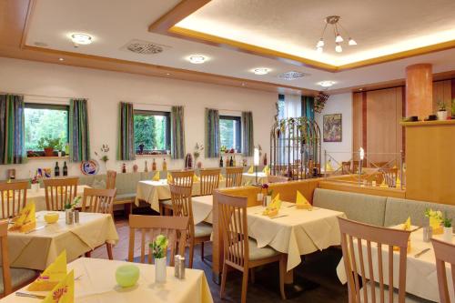 Hotel-Restaurant Haus Nicklass – Photos 2