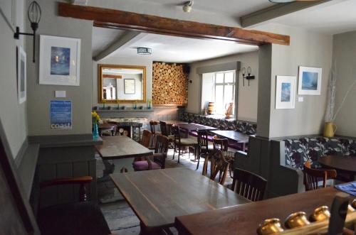 Gallery image of The Feathers in Dersingham