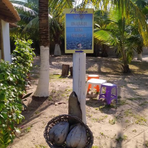 Taman di luar Pousada Dolce Mare