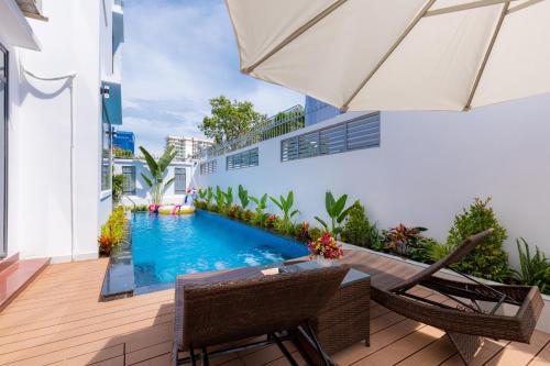 Πισίνα στο ή κοντά στο Palm Villa 11 - Luxury Pool Villa 8Rooms , Bida, Hồ Bơi, Gần Biển