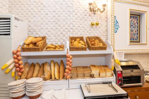 Jídlo v hotelu nebo okolí