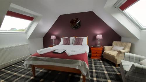A bed or beds in a room at Drumquin Guest House