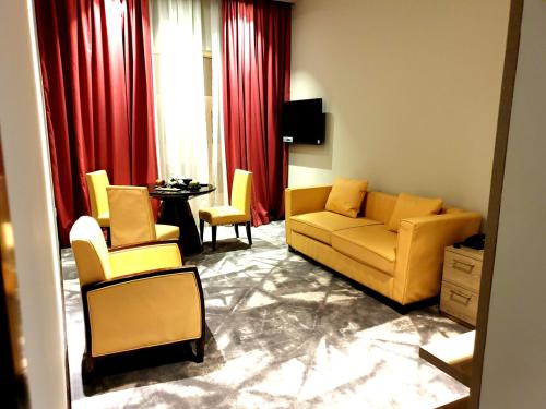 FORTUNE ATRIUM HOTEL Image