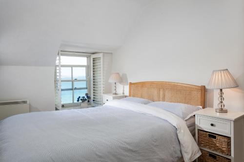 Gallery image of Trevarrow Cottage in Coverack